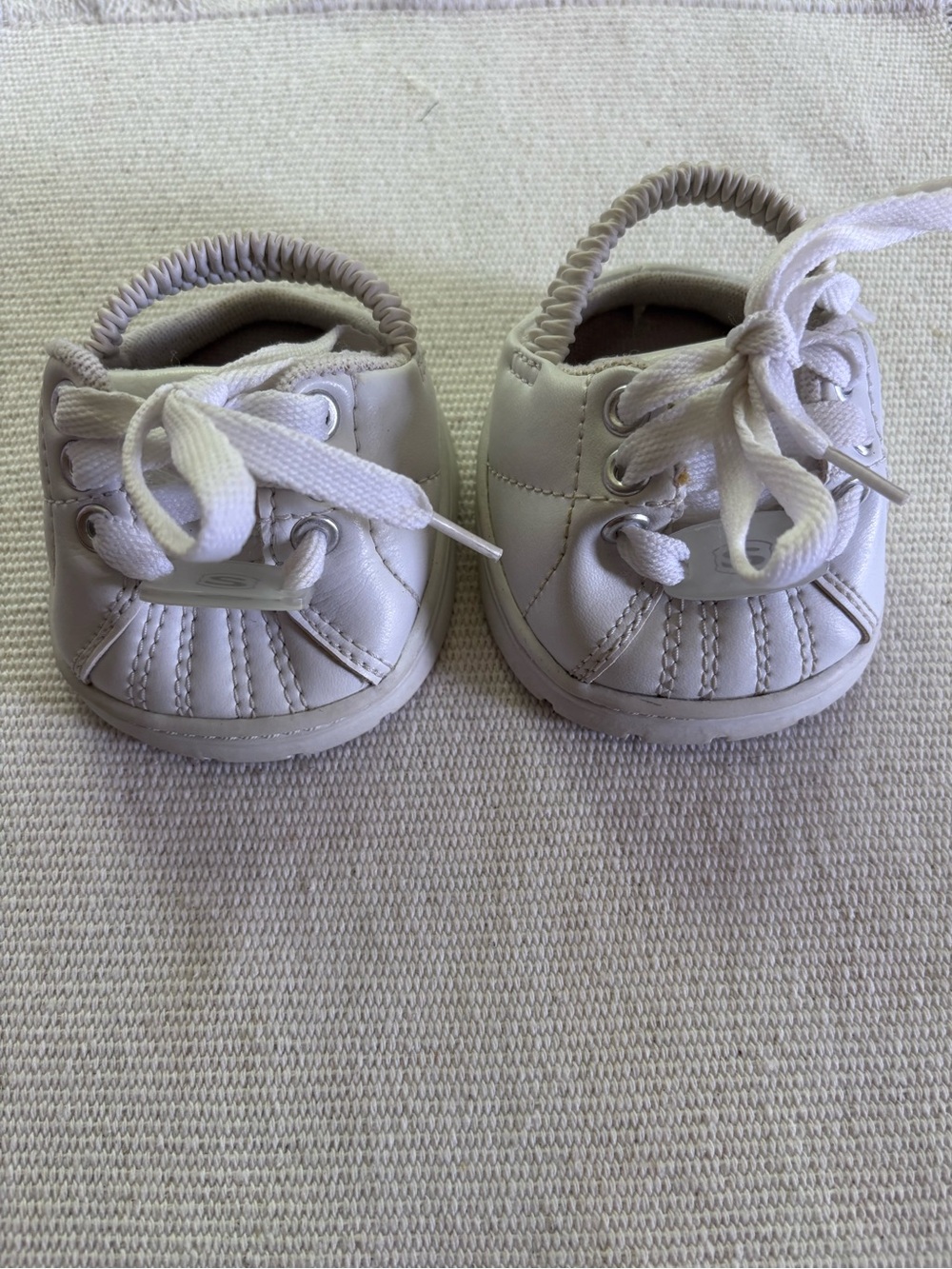 Build a Bear Workshop & Sketchers white tennis shoes for stuffed animal